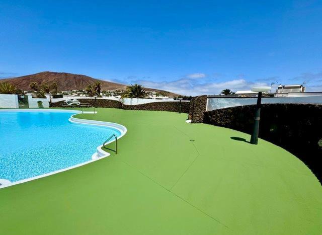 Lovely Villa Nico Playa Blanca, Hot Tub, Communal Pool Zewnętrze zdjęcie